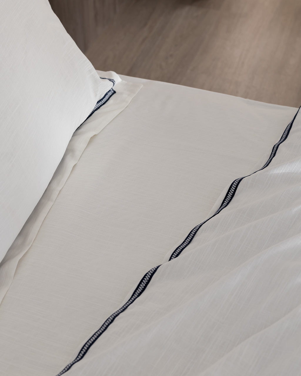 Tina King Size Linen Look Washed Duvet Cover Set - Madame Coco JO