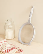Delphine Strainer With Handle 22cm - Madame Coco JO