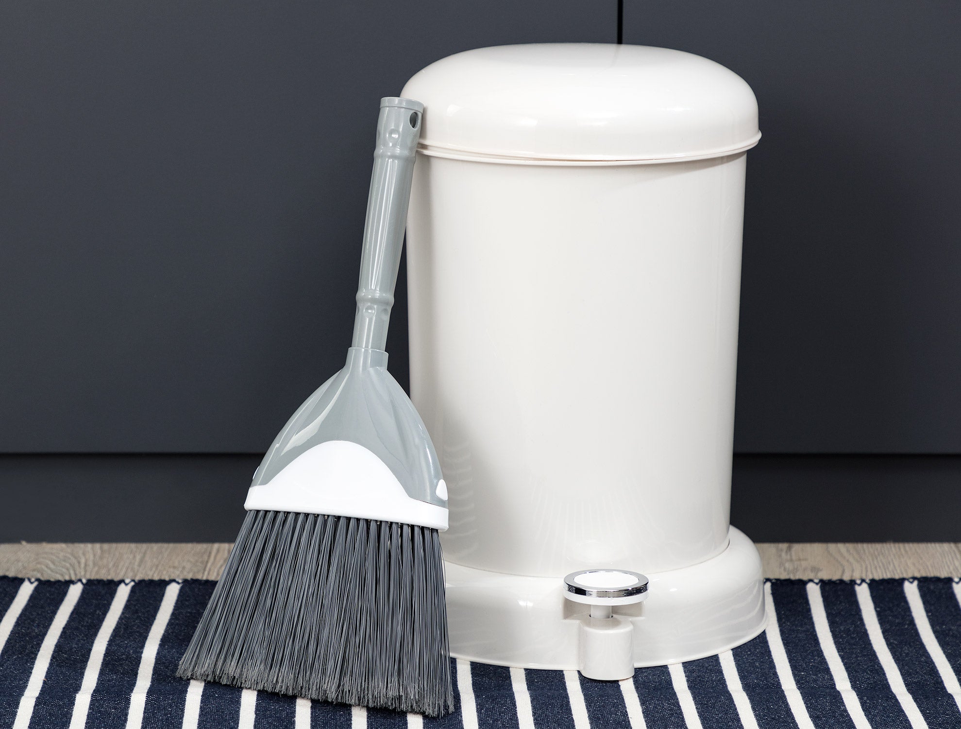 Graque Dust Brush - Madame Coco JO