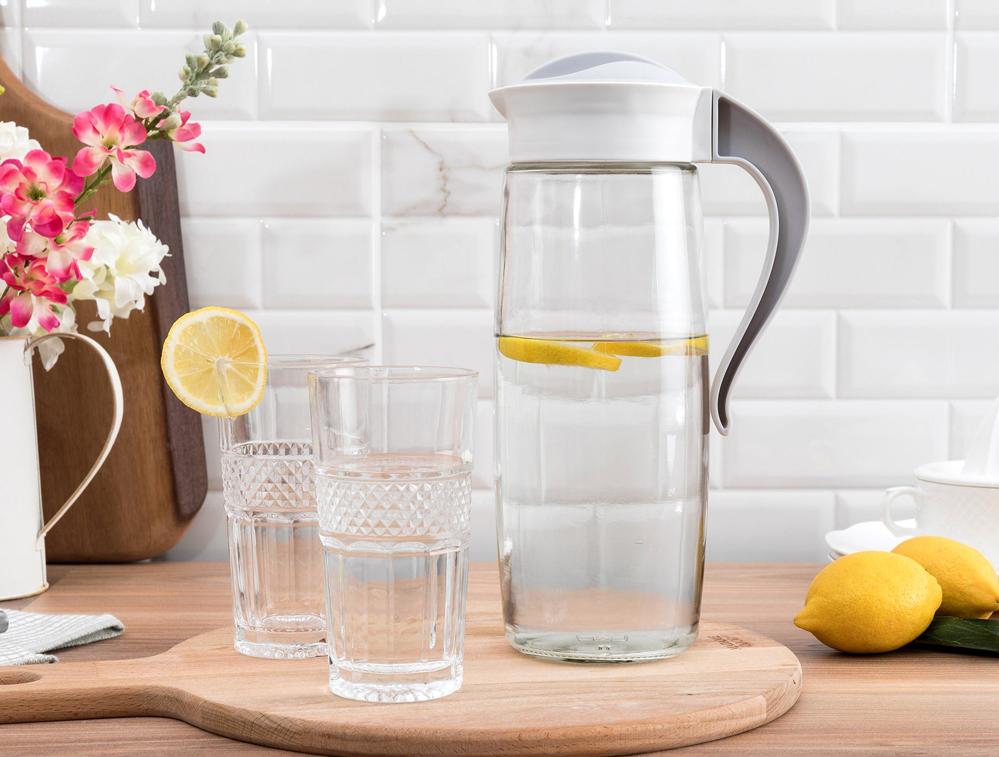 Ensava Jug 1600ml - Madame Coco JO