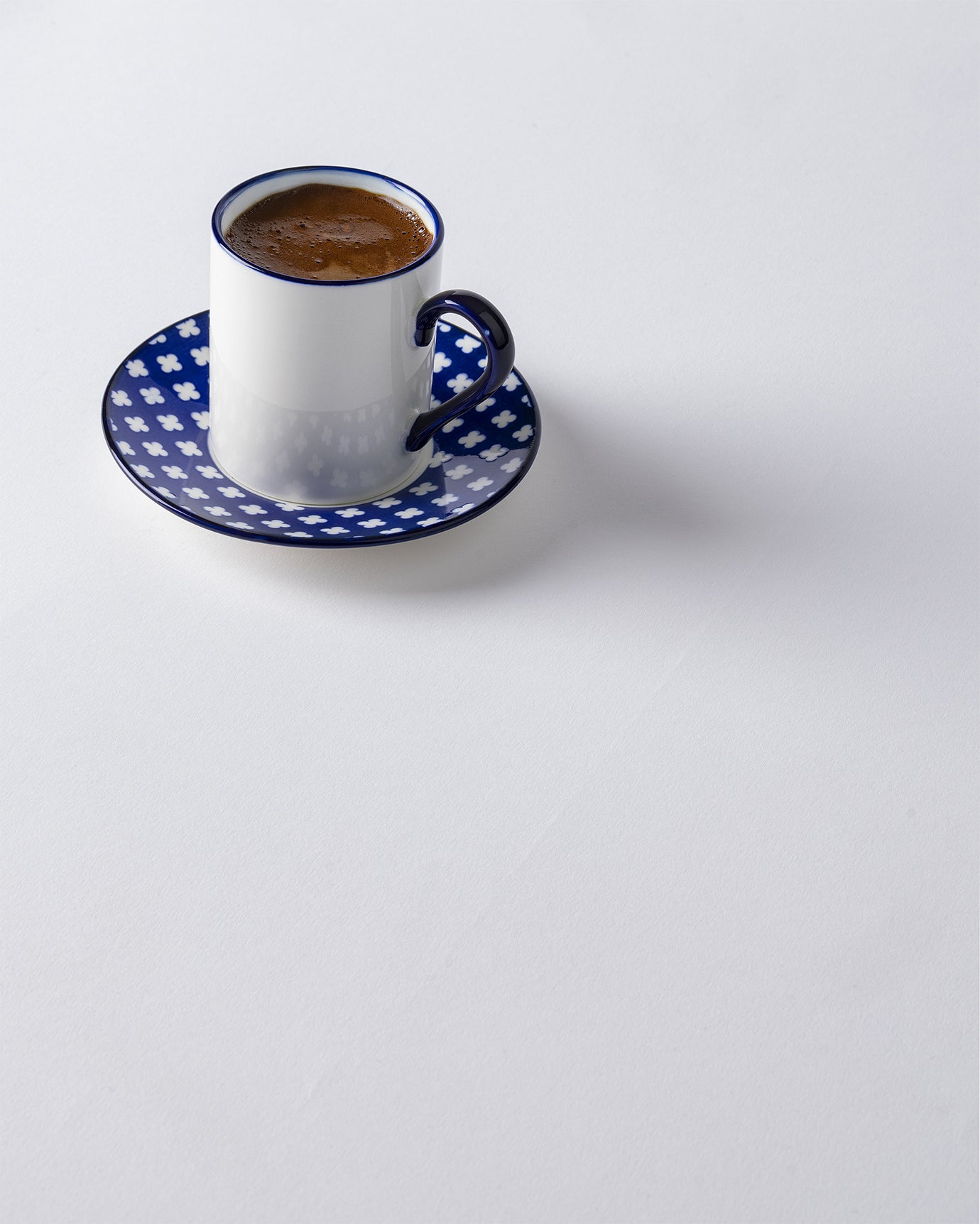 Reve Bleu Raye 2-piece Coffee Cup Set - Madame Coco JO