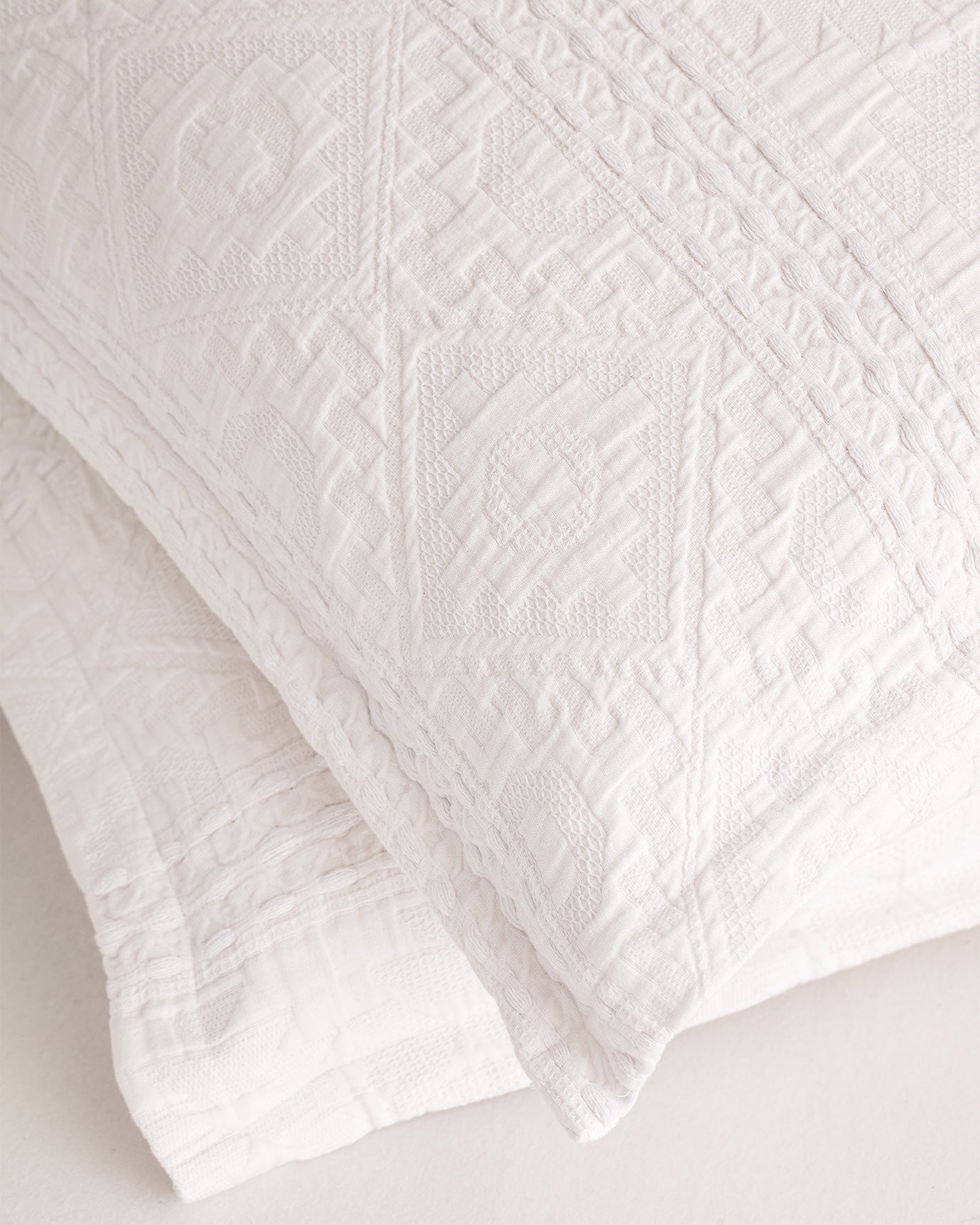 Ethnique Double Size Bedspread - Madame Coco JO