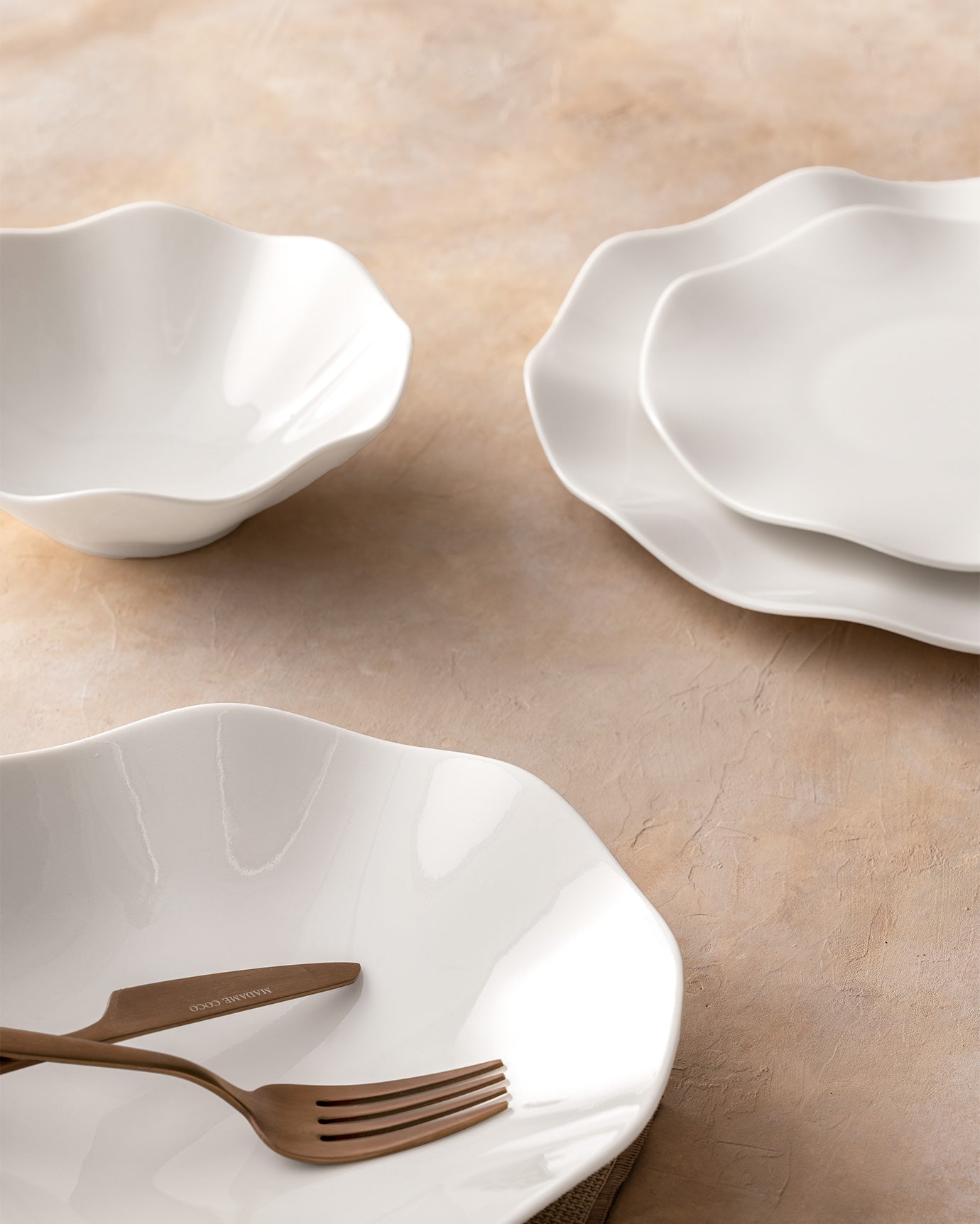 Manarolo 24 Piece Dinner Set - Madame Coco JO