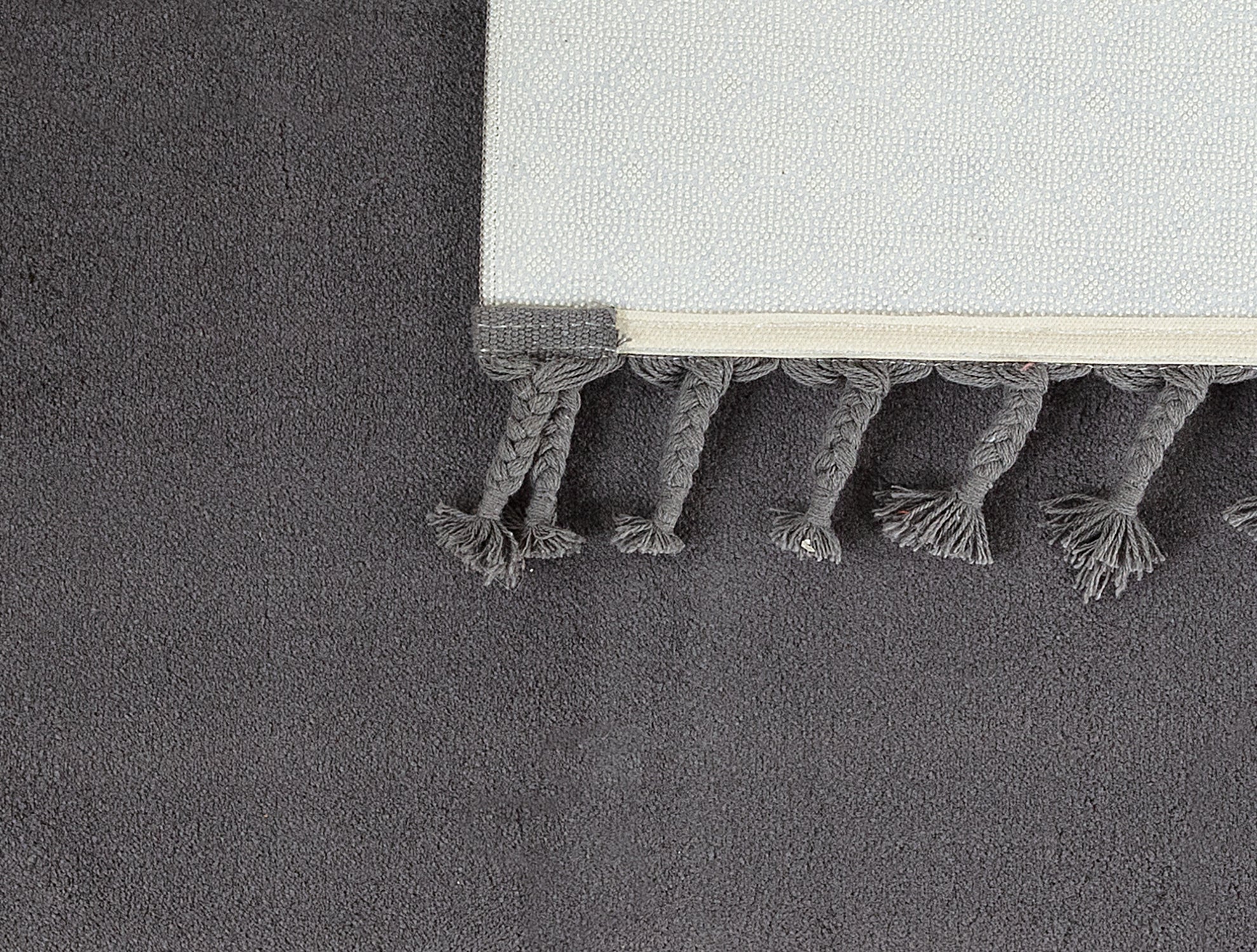 Carol Fringe Carpet - Madame Coco JO