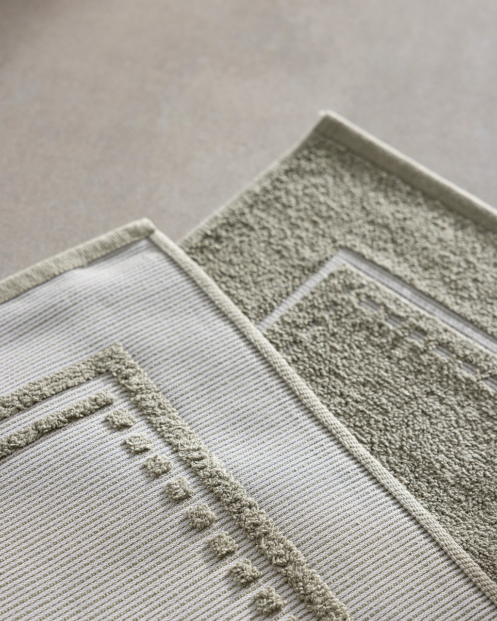 Angeline Foot Towel - Madame Coco JO