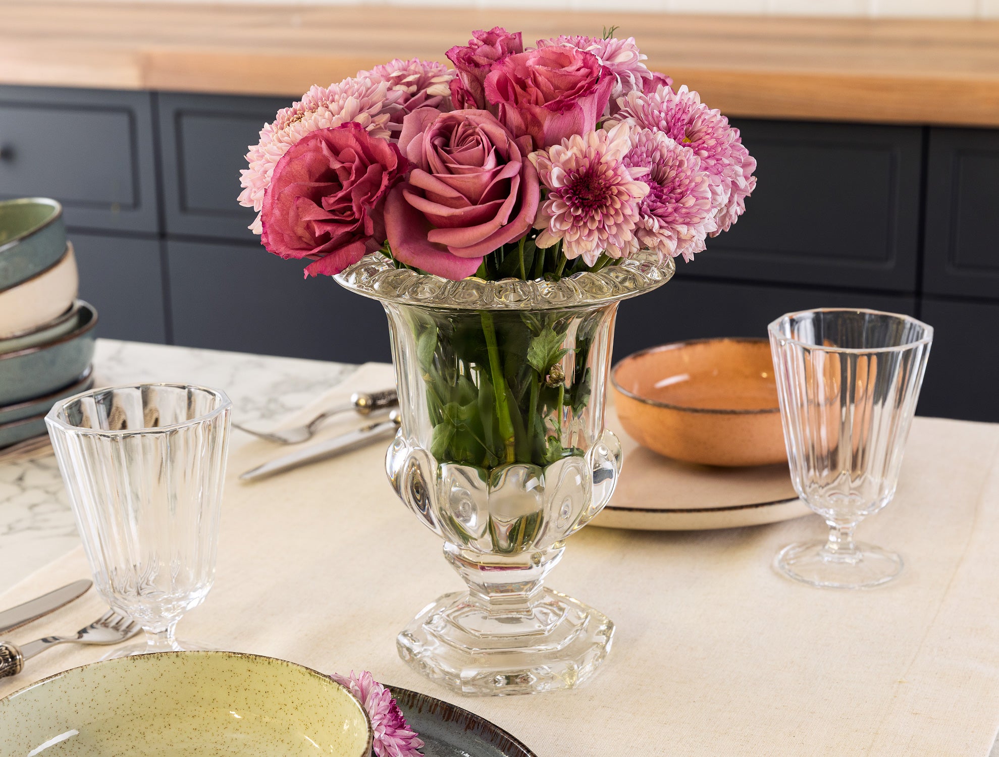 Claes Medium Vase - Tall Type - Madame Coco JO