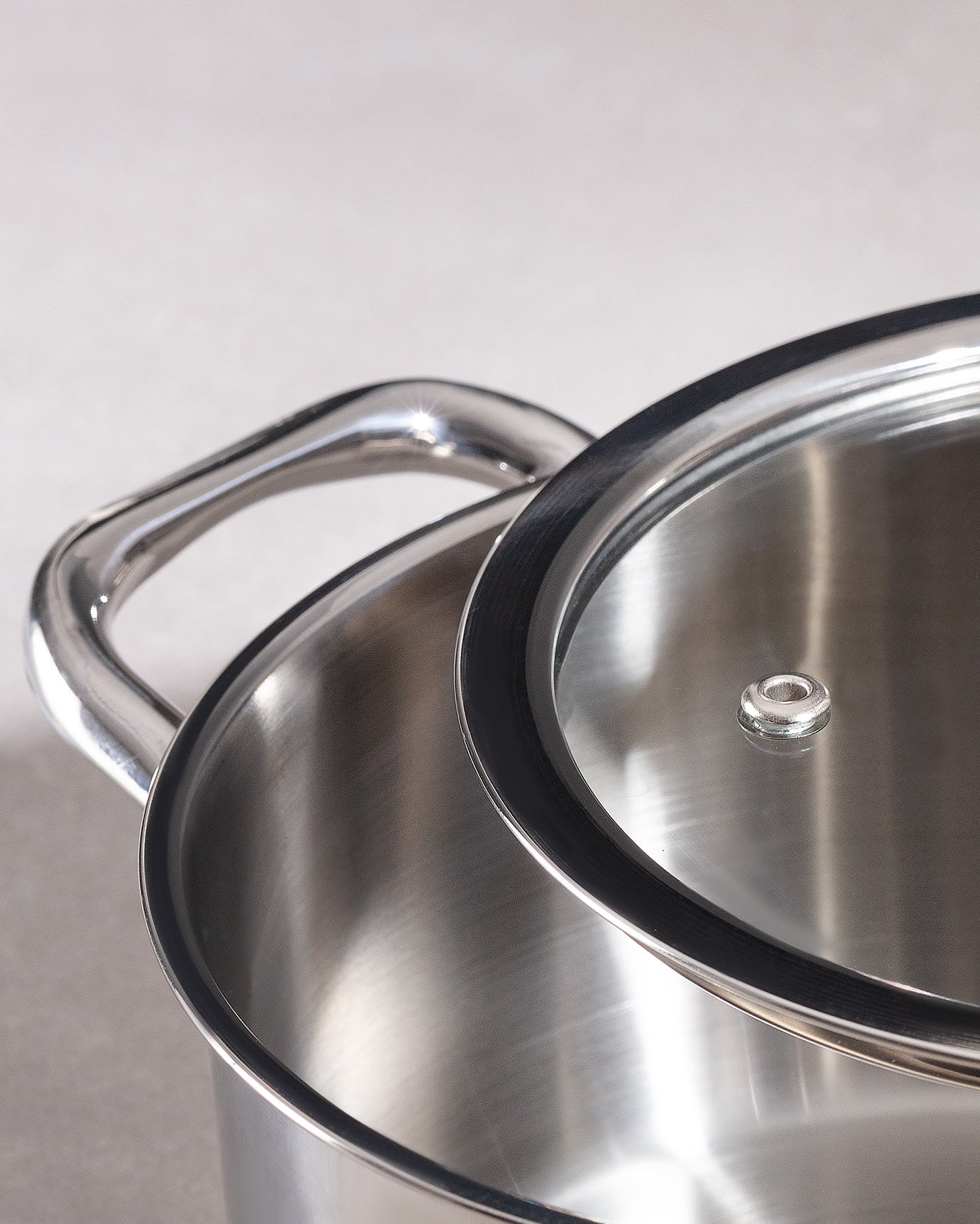 Nova Deep Pot 16 Cm - Madame Coco JO