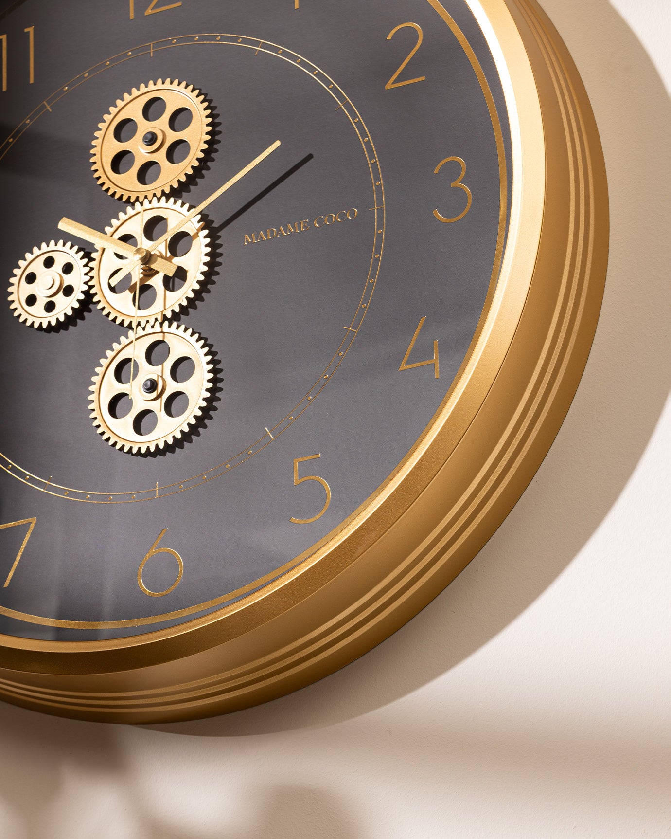 Livia Clock - Madame Coco JO