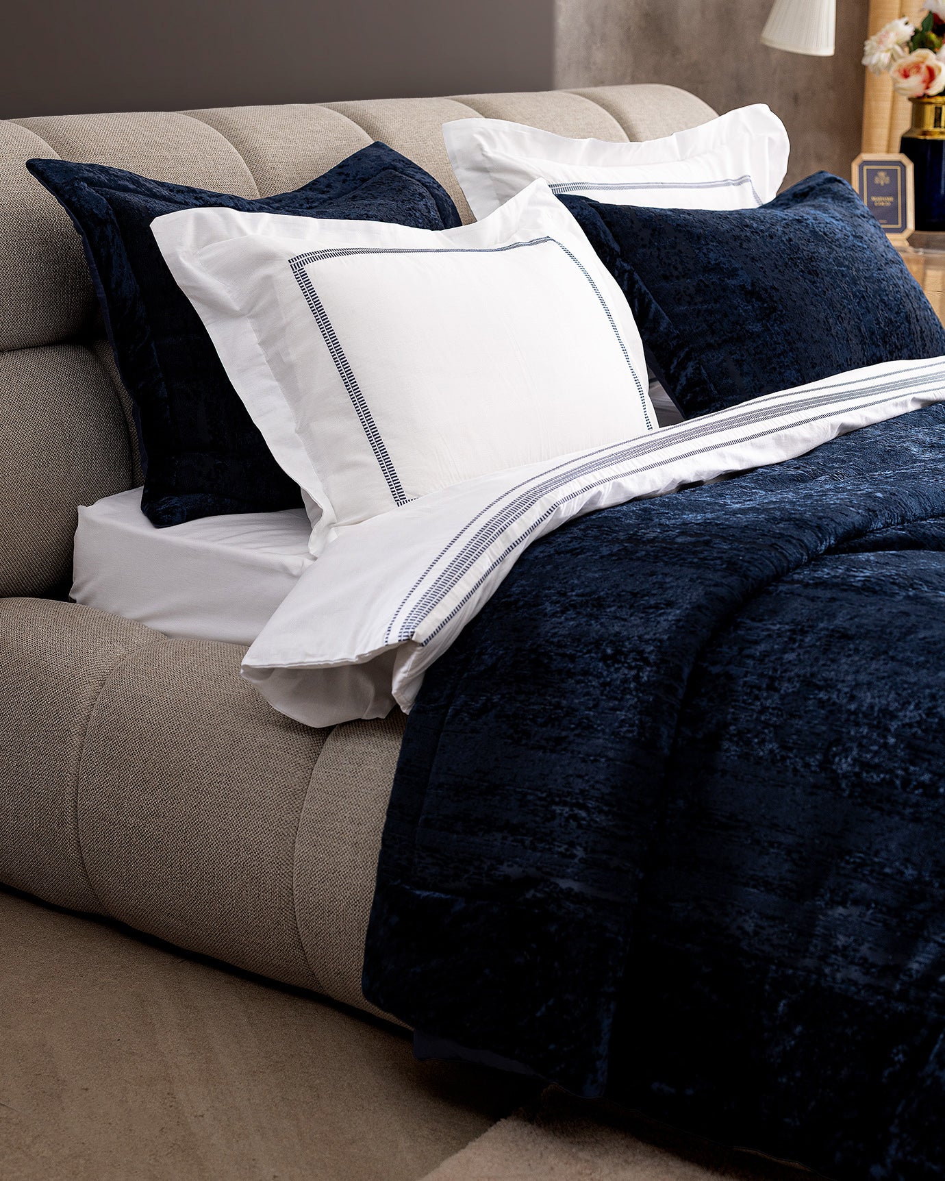 Antoinette 8 Piece Wedding Set - Madame Coco JO