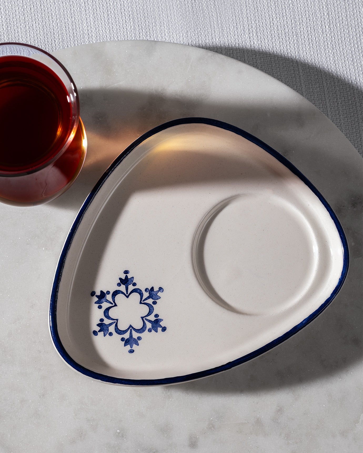 Vie Rouge Espérer 4-piece Tea Set - Madame Coco JO