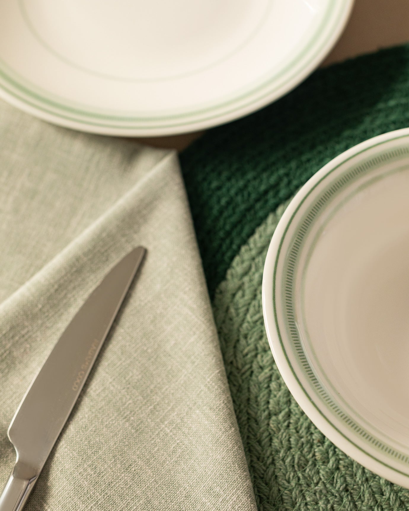 Moulin 24 Piece Dinner Set - Madame Coco JO