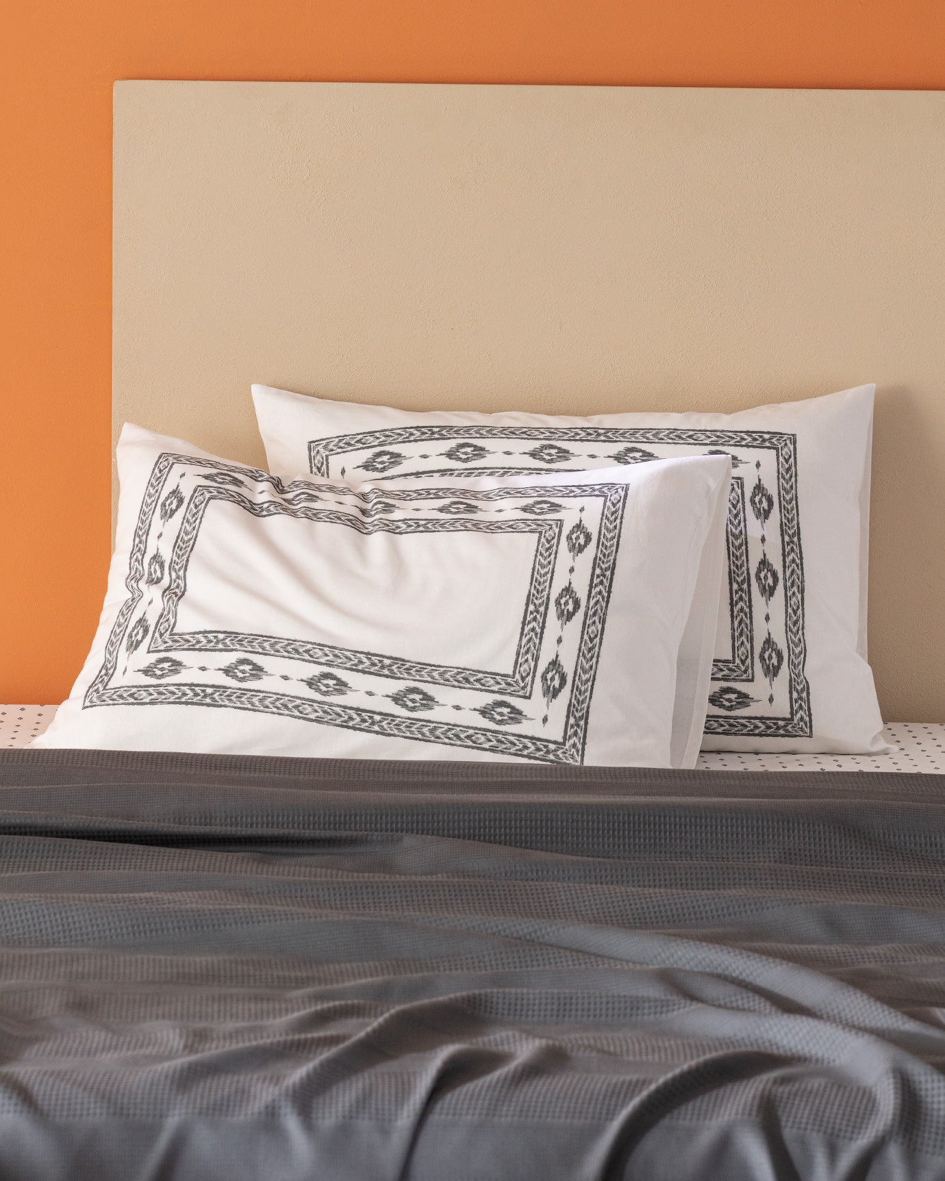Mathilda Carded Plain King Size Pique Set - Madame Coco JO