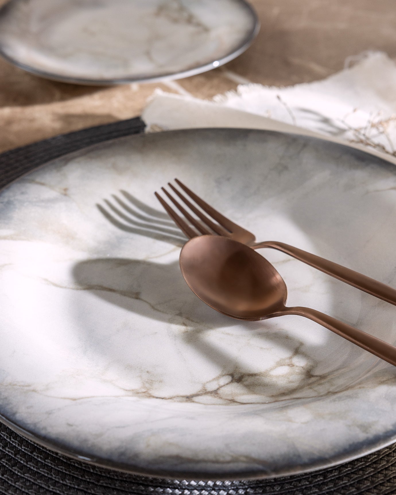 Eliza 24 Piece Dinner Set - Madame Coco JO
