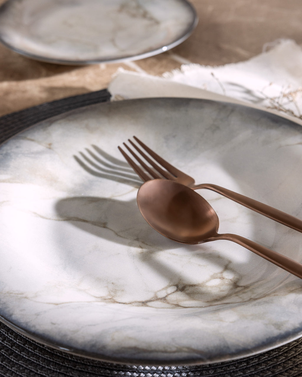 Eliza 24 Piece Dinner Set - Madame Coco JO