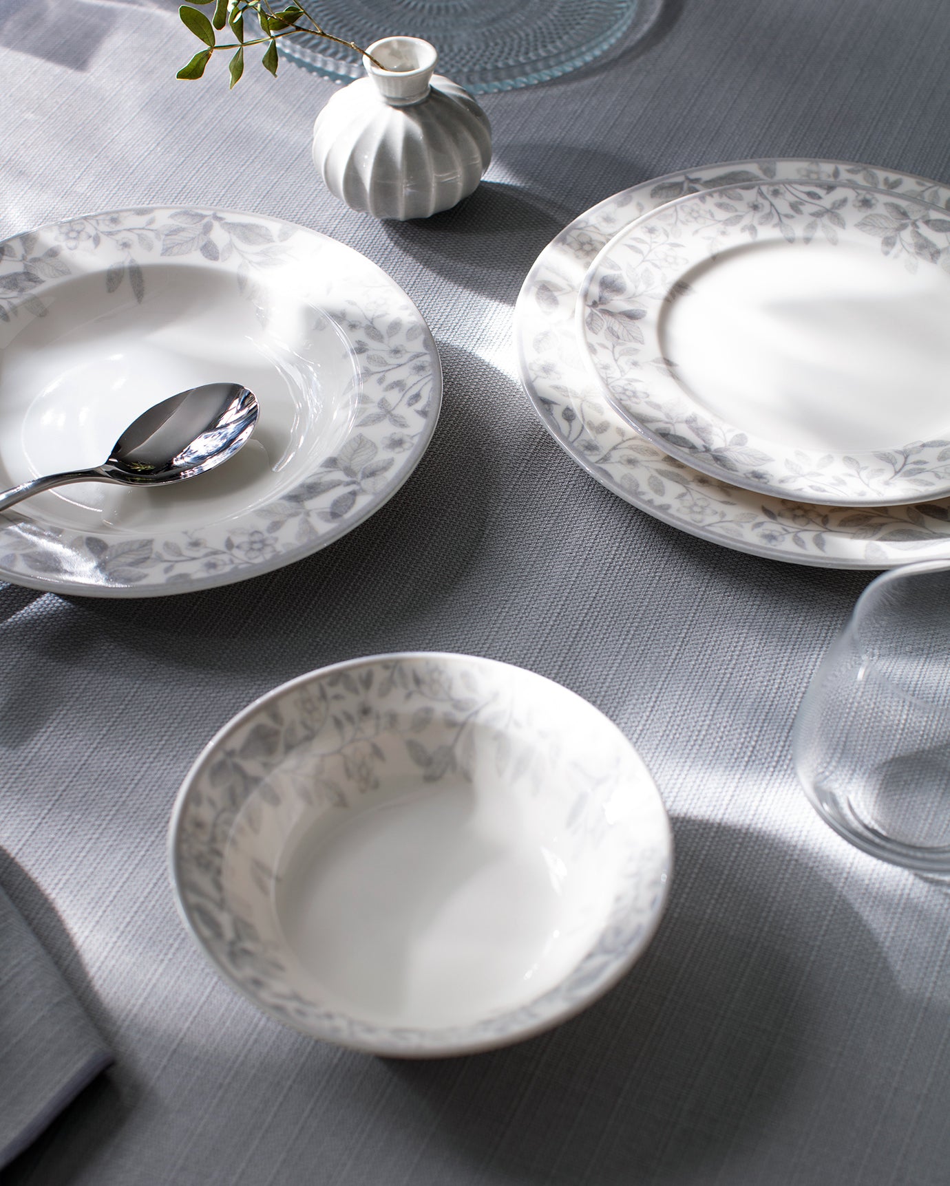 Loire 24 Piece Dinner Set - Madame Coco JO