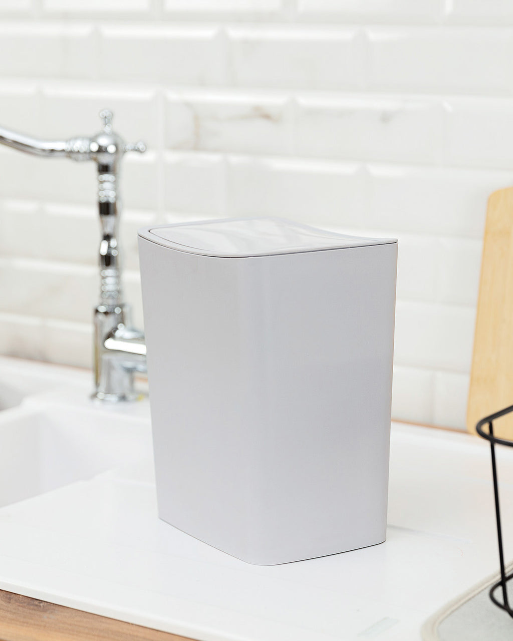 Olivier Switch Trash Can 4lt - Madame Coco JO