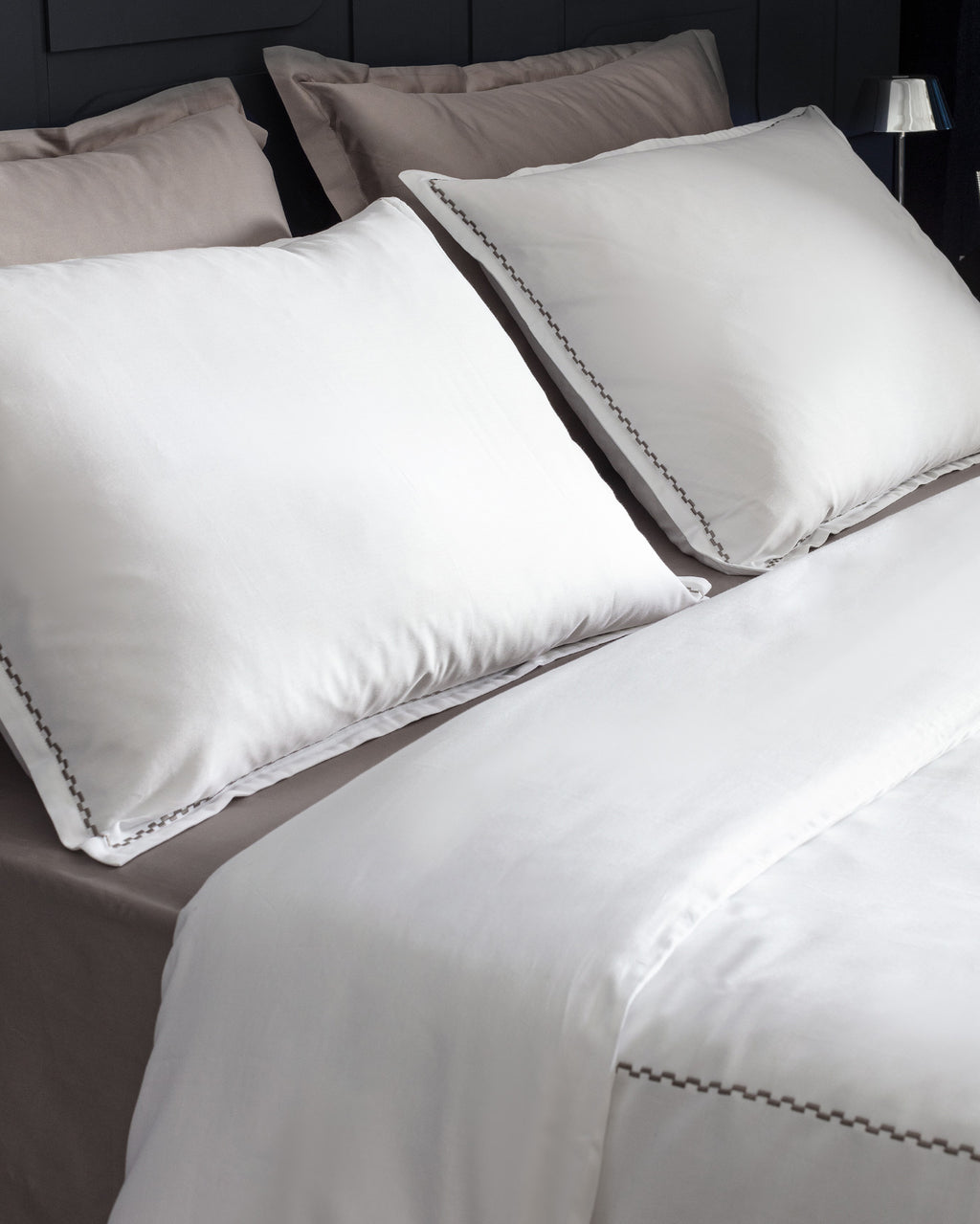 Laila Duvet Cover Set - Embroidered - Satin - Madame Coco JO
