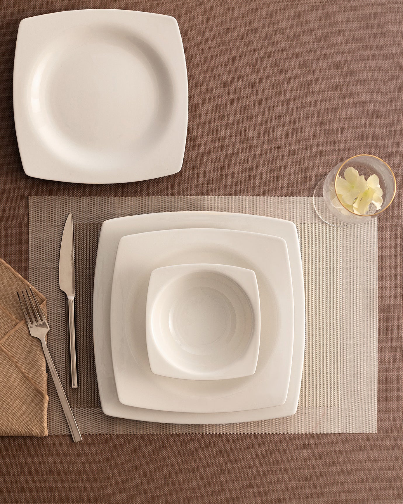 Ethan Dinner Set  24 Pcs - Madame Coco JO