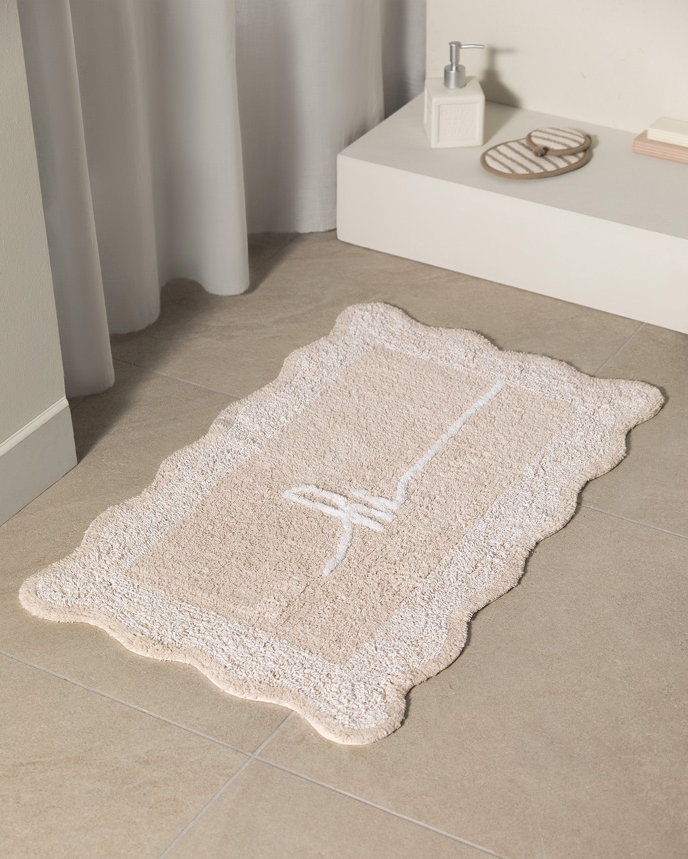 Gordes Bath Mat - Madame Coco JO