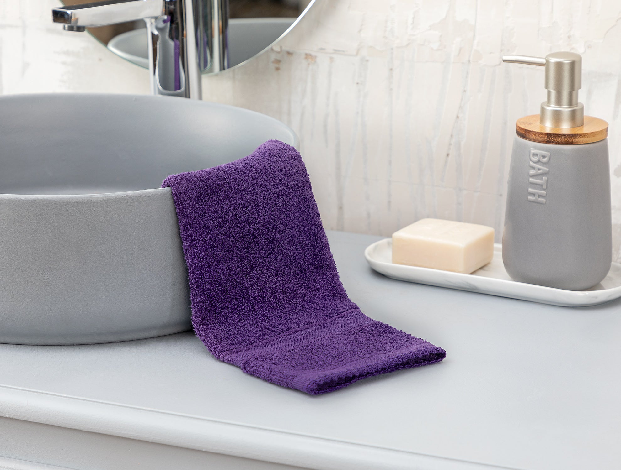 Leuven Hand Towel - Madame Coco JO