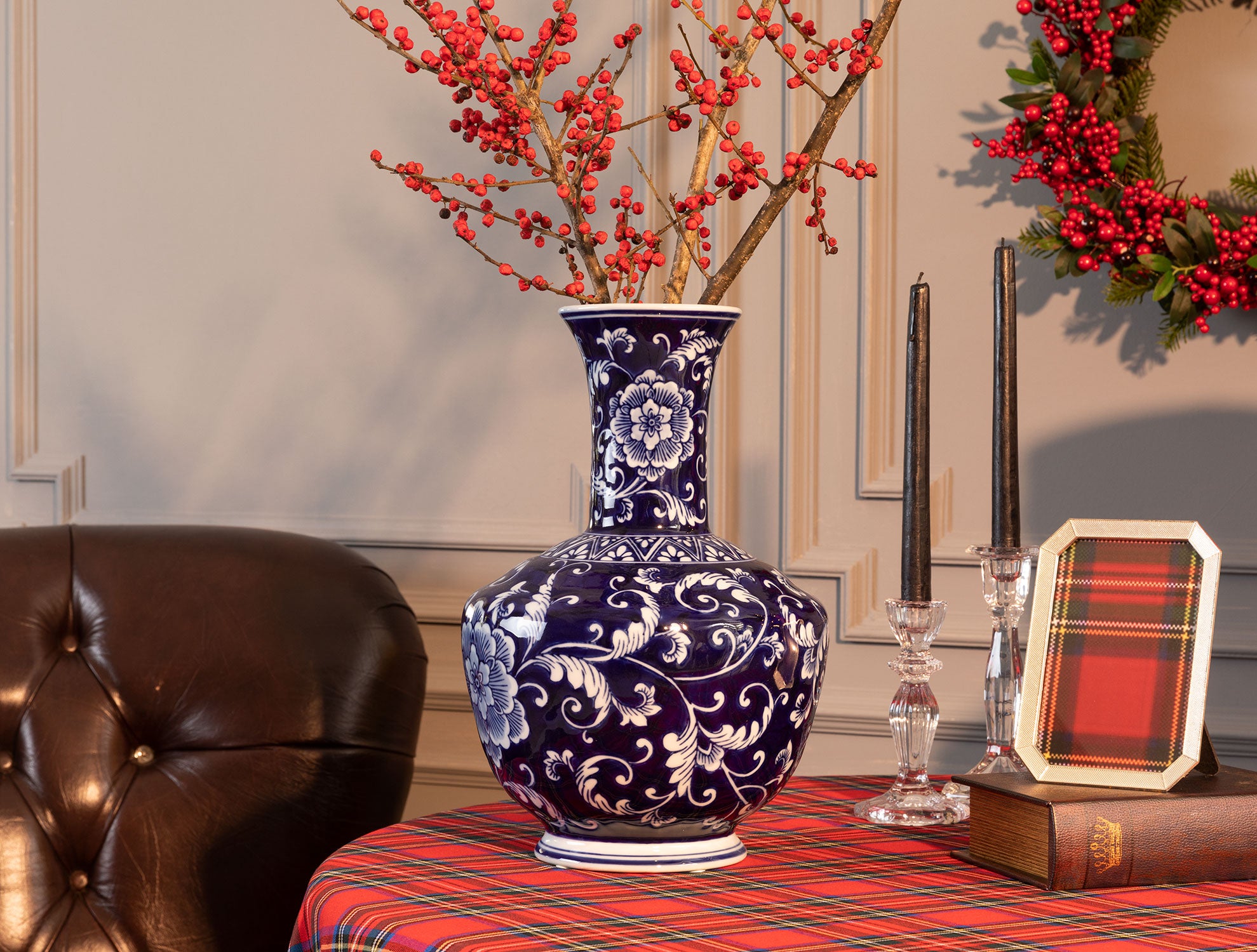 Quimper Vase - Madame Coco JO