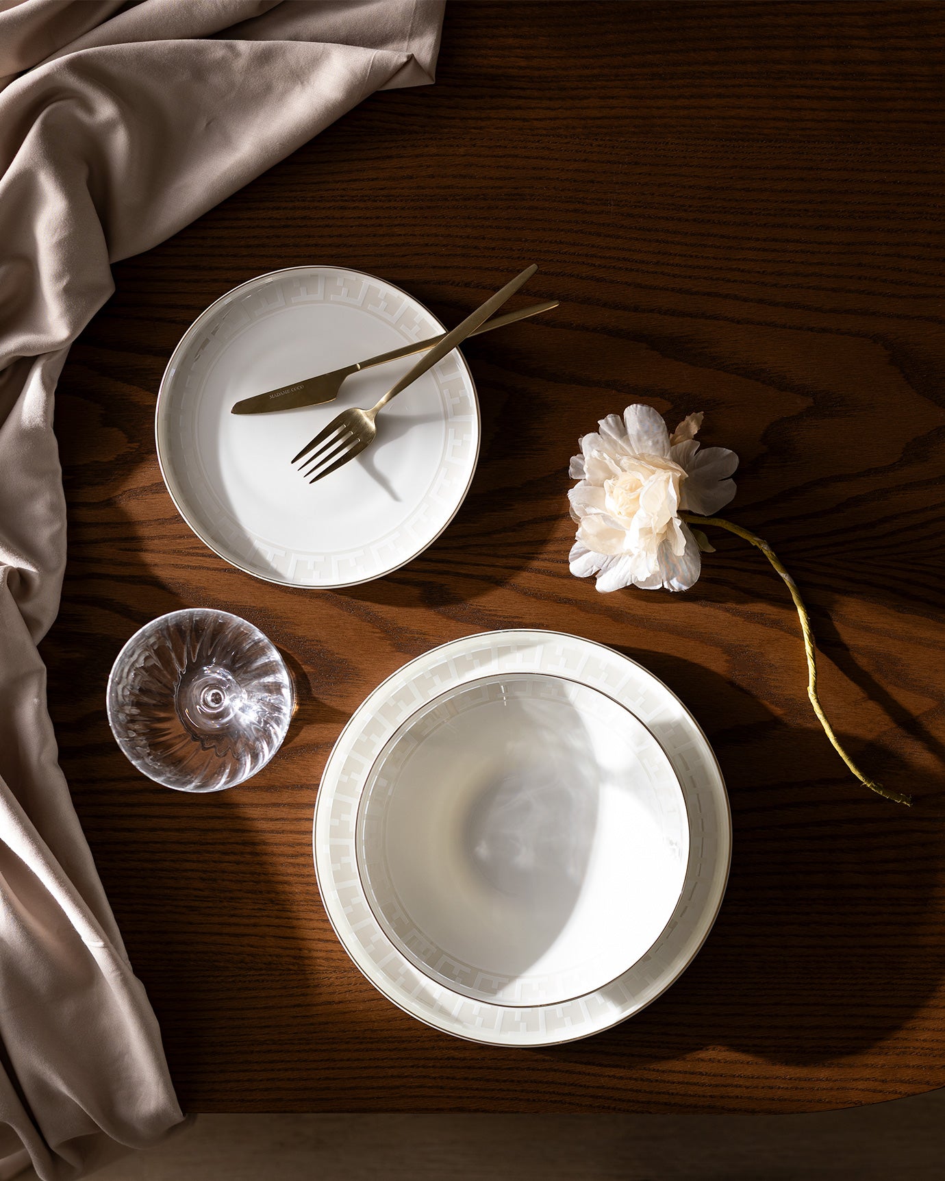 Merlin 18 Piece Dinner Set - Madame Coco JO