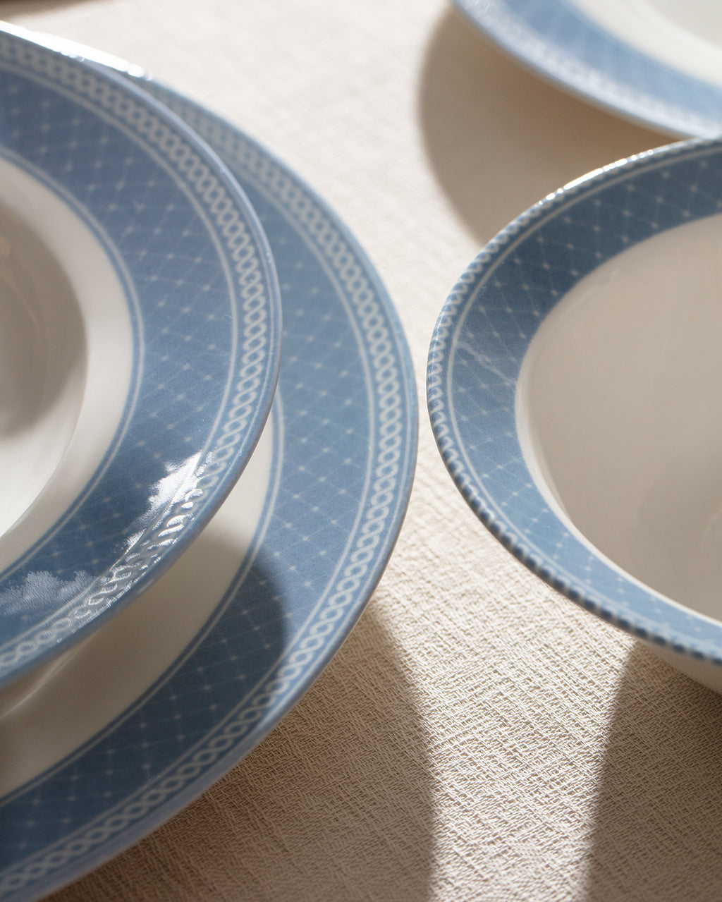 Somme 24 Piece Dinner Set - Madame Coco JO