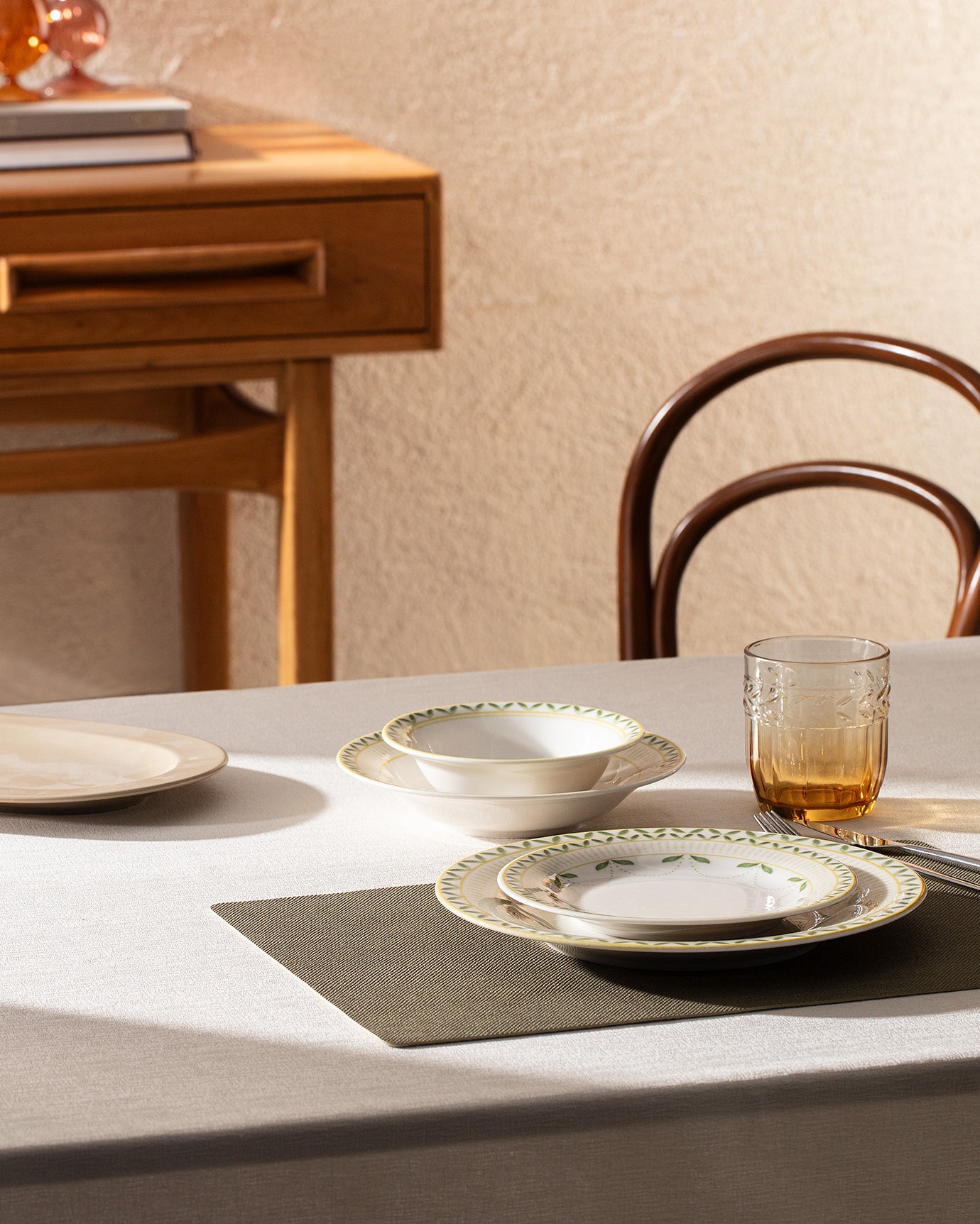 Allison Dinner Set 24 Pcs - Madame Coco JO