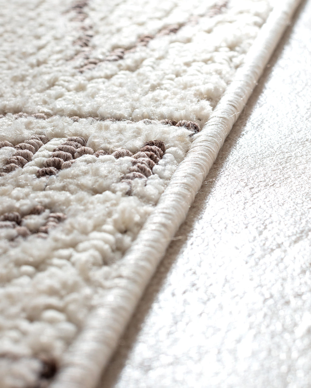 Chessy Carpet - Madame Coco JO
