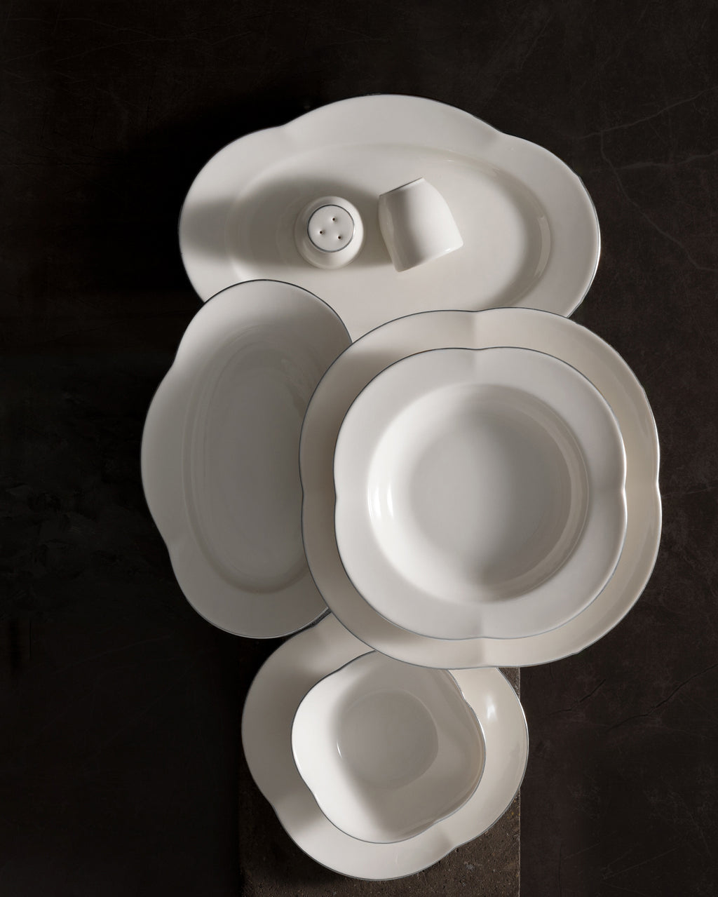 Perle 28 Piece Dinner Set Gold/platinum - Madame Coco JO