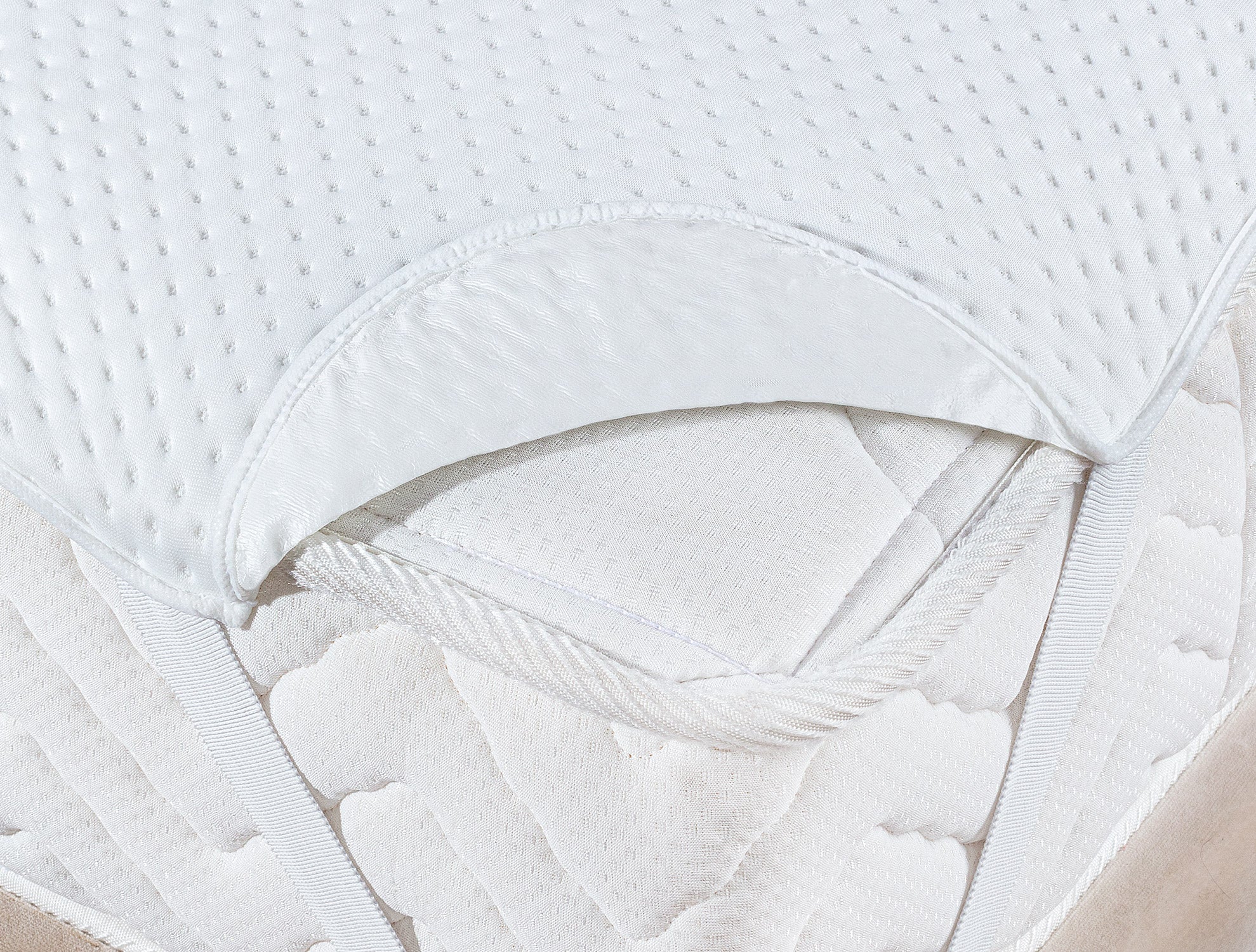 Clarte Waterproof Bed Protector - Madame Coco JO