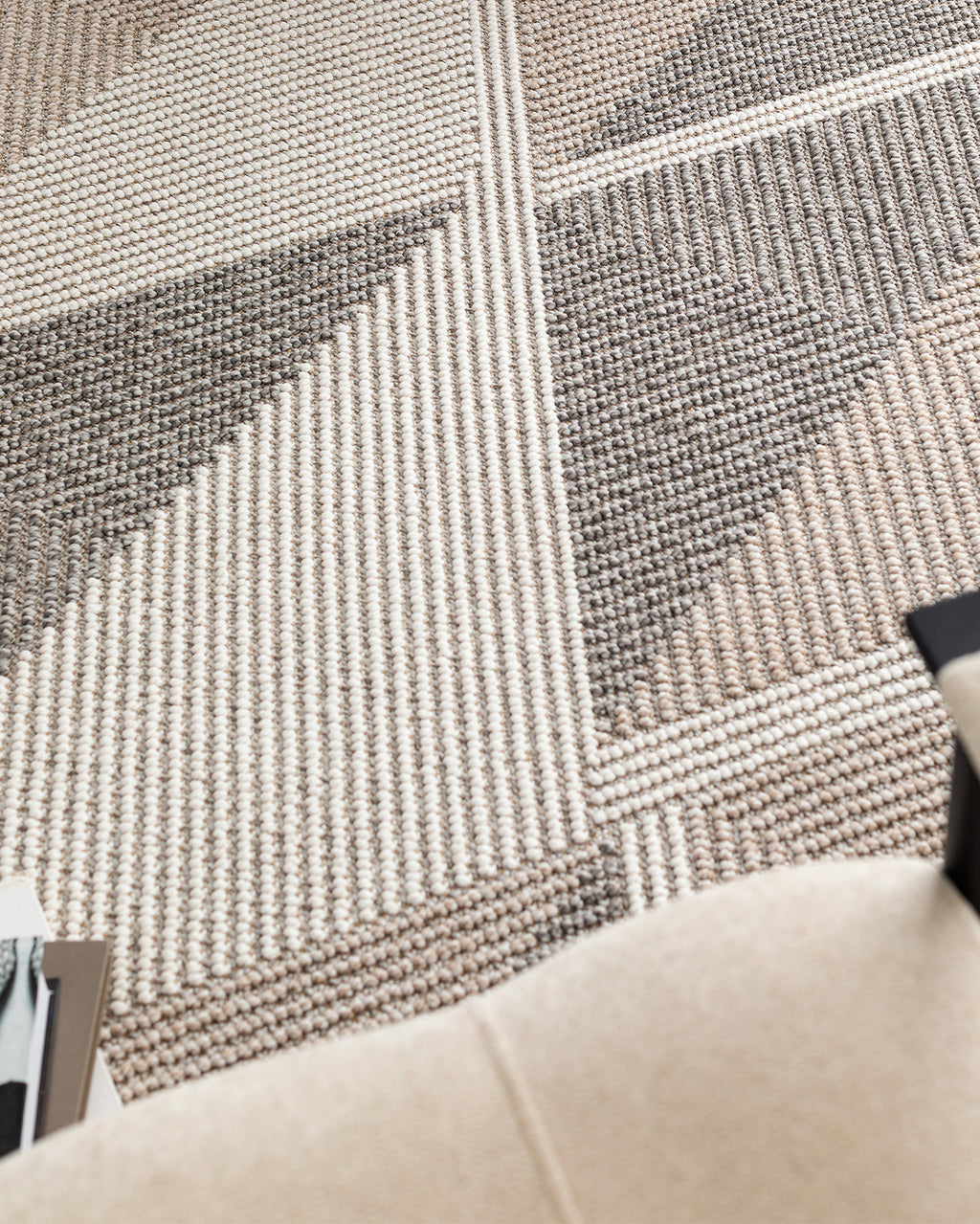 Grelot Carpet - Madame Coco JO