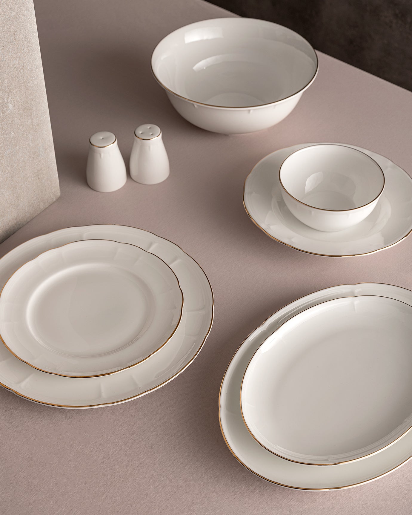 Edmon 56 Piece Dinner Set - Madame Coco JO
