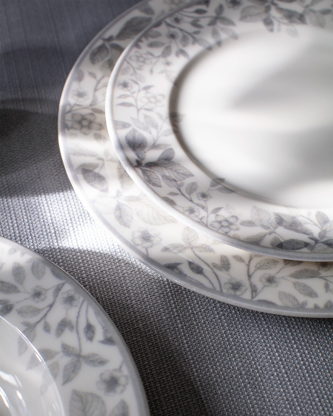 Loire 24 Piece Dinner Set - Madame Coco JO