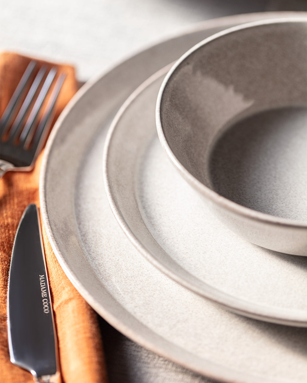 Bondy 24 Piece Dinner Set - Madame Coco JO