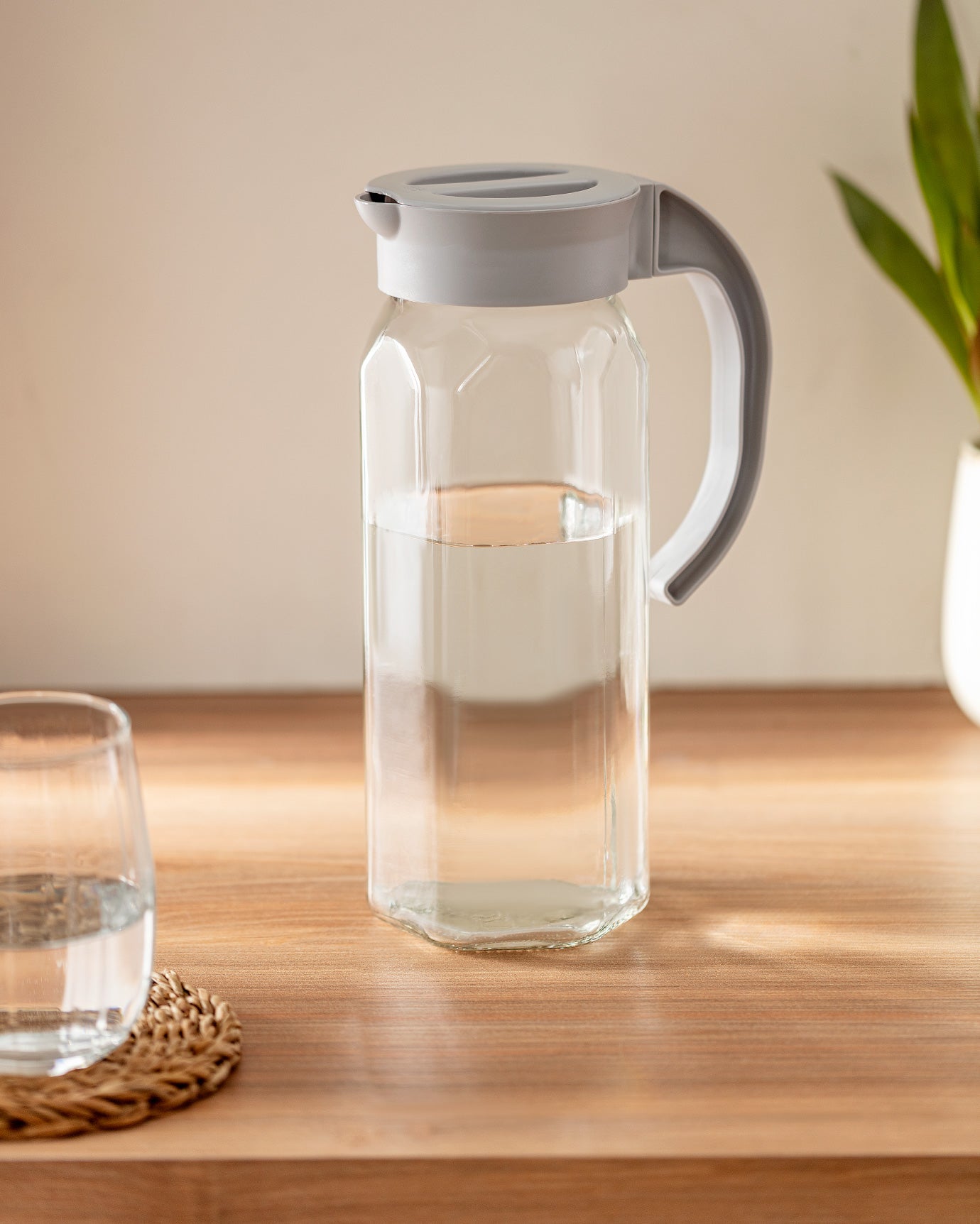 Madelyn Jug 1500 Ml - Madame Coco JO