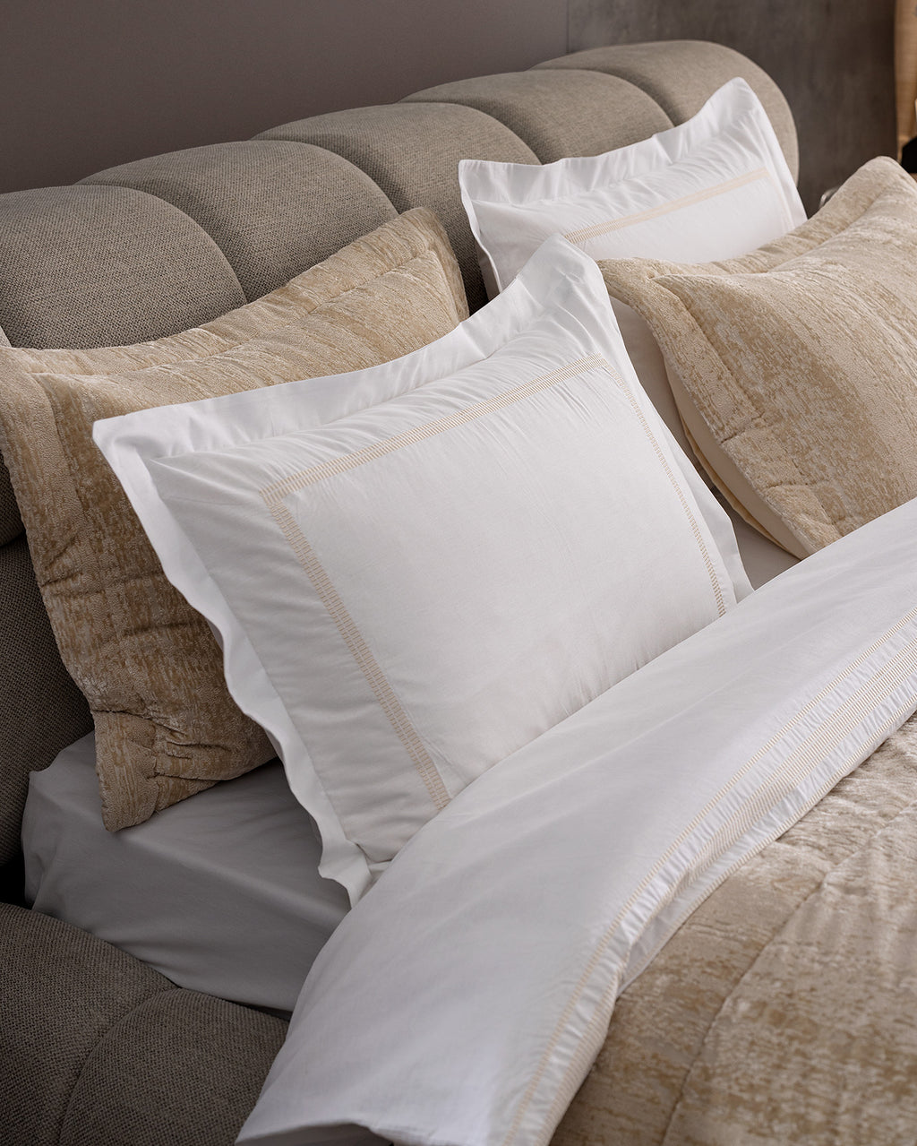 Antoinette 8 Piece Wedding Set - Madame Coco JO