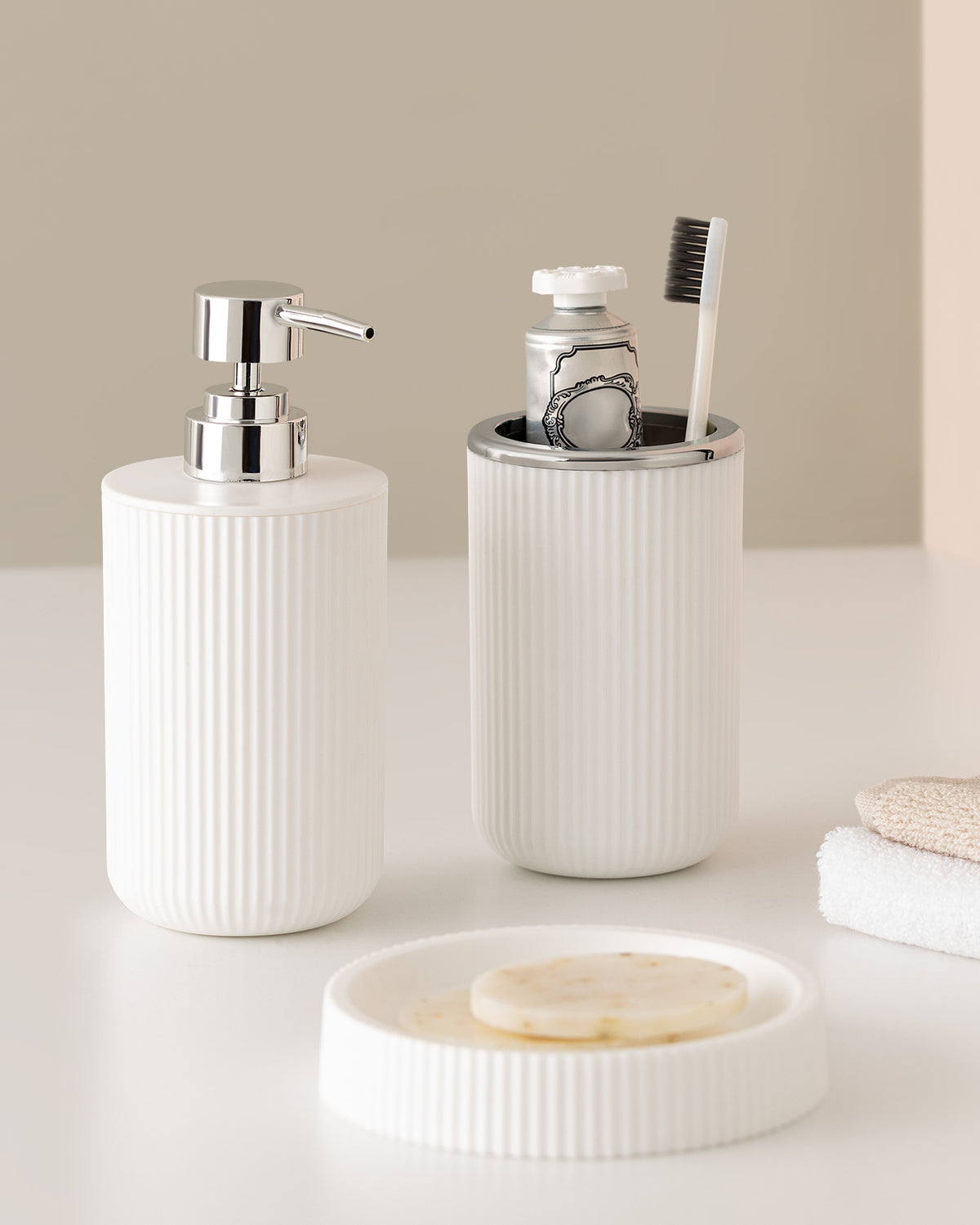 Martre Lautre Chromium 3pcs Bathroom Set - Madame Coco JO