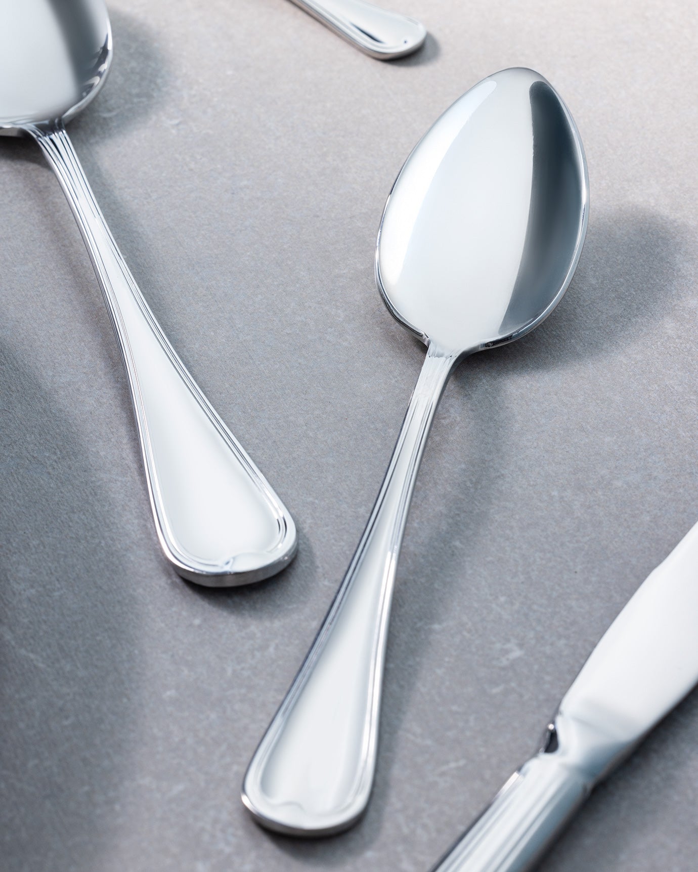 Syrena 42 Pcs Cutlery Set - Madame Coco JO