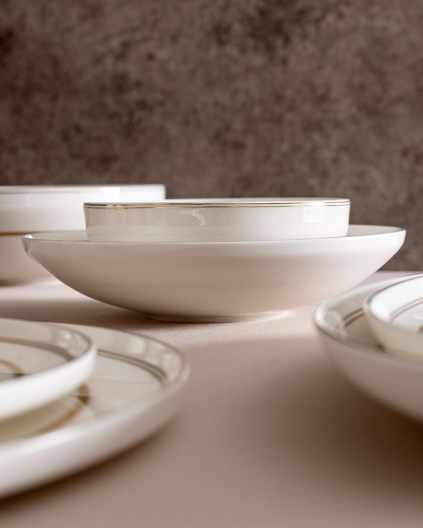 Davin 56 Piece Dinner Set - Madame Coco JO