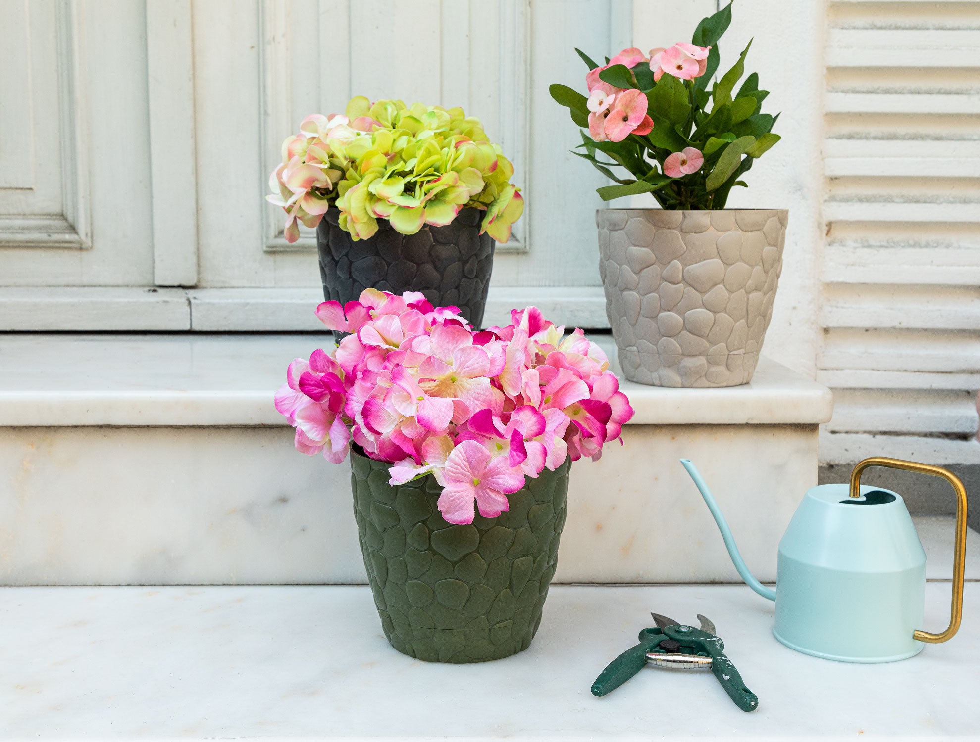 Aveline Stone Flower Pot 1.6 Lt - Madame Coco JO