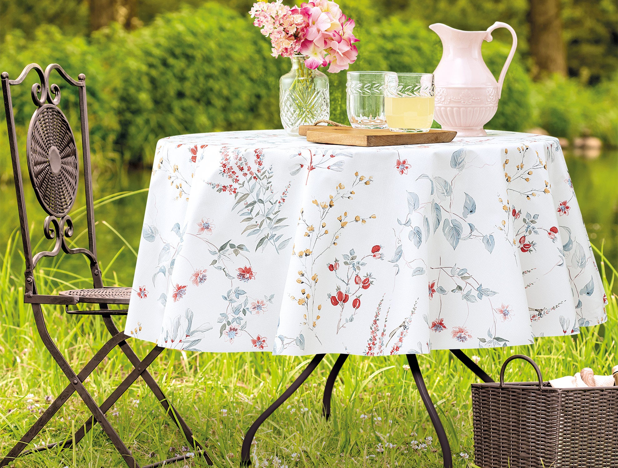 Gemma Table Cloth - Madame Coco JO