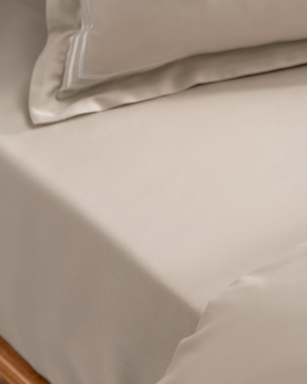 Clarette Double Size Bamboo Satin Duvet Cover Set - Madame Coco JO