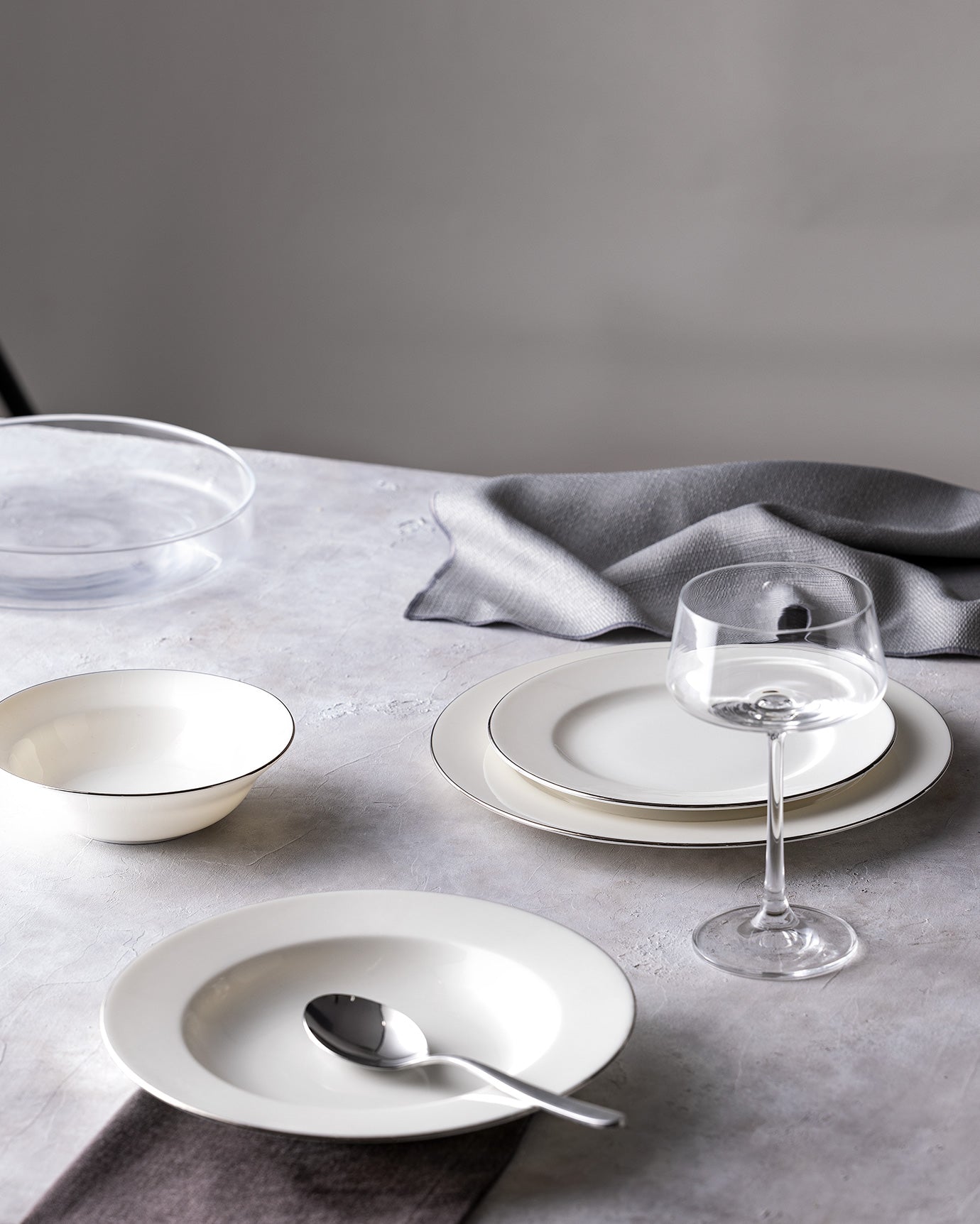 Galena 24 Piece Dinner Set Gold/platinum - Madame Coco JO