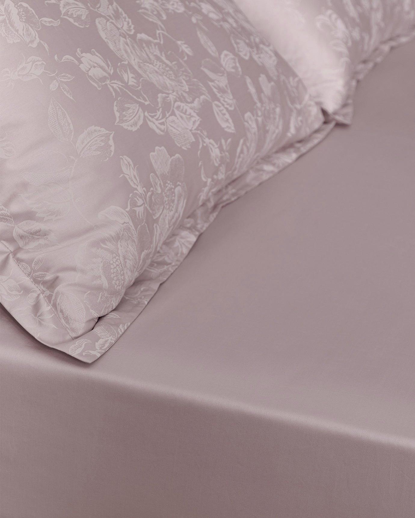 Avril Double Size Luxury Satin Duvet Cover Set - Madame Coco JO