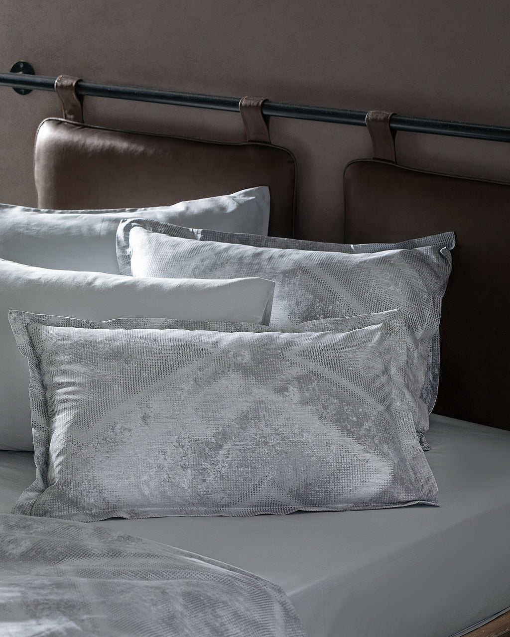 Valeria King Size  Luxury Satin Duvet Cover Set - Madame Coco JO