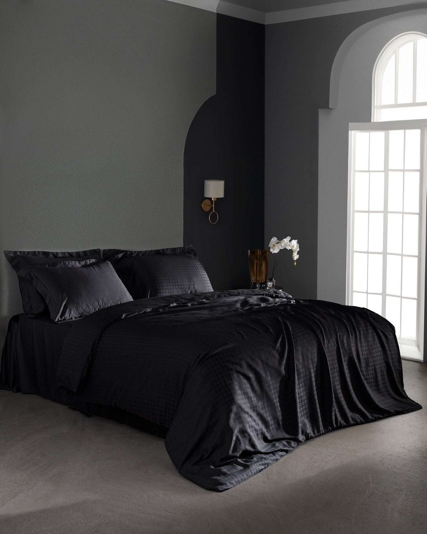 Lune King Size Bamboo Satin Duvet Cover Set - Madame Coco JO
