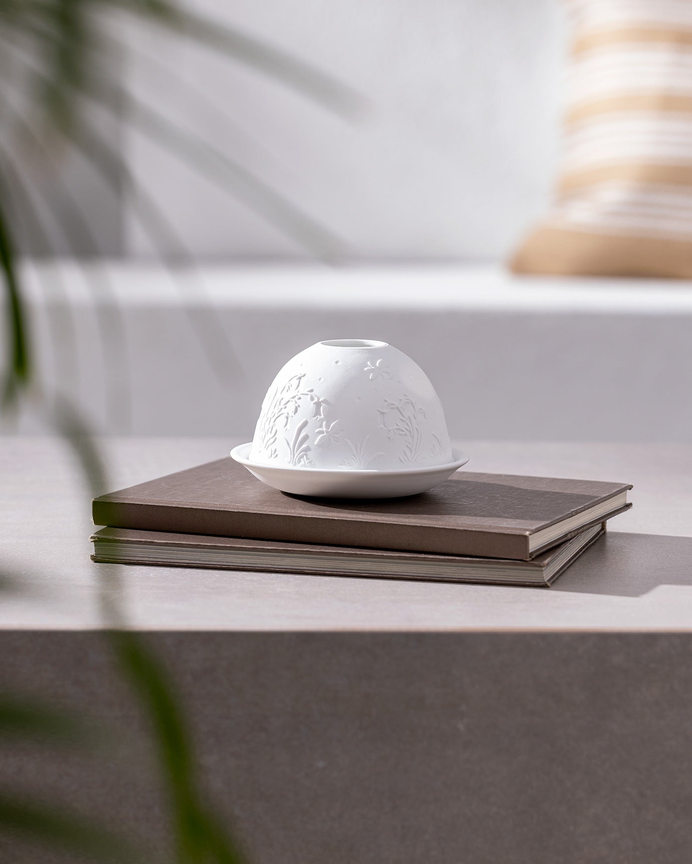 Splendeur Led Decorative Candle Holder - Madame Coco JO