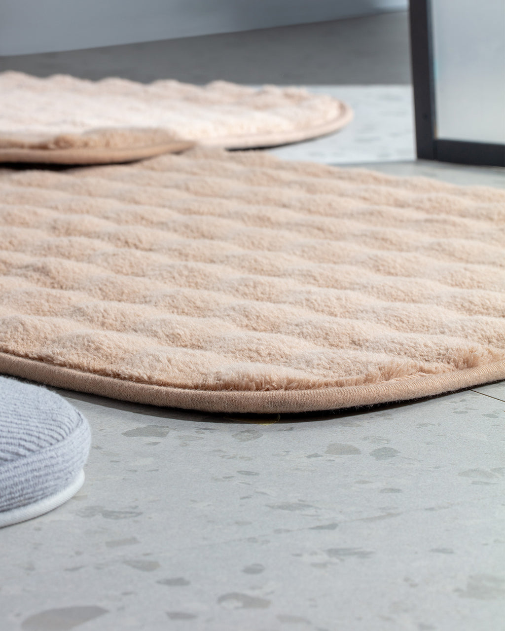 Reflet Bubble 2-piece Bath Mat - Madame Coco JO