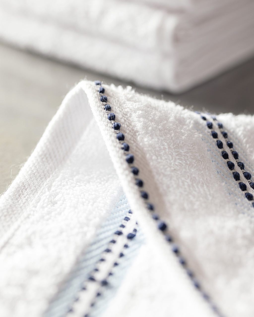 Fanya 4 Pack Hand Towel - Madame Coco JO